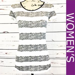 Express Black & White Back Zippered Blouse